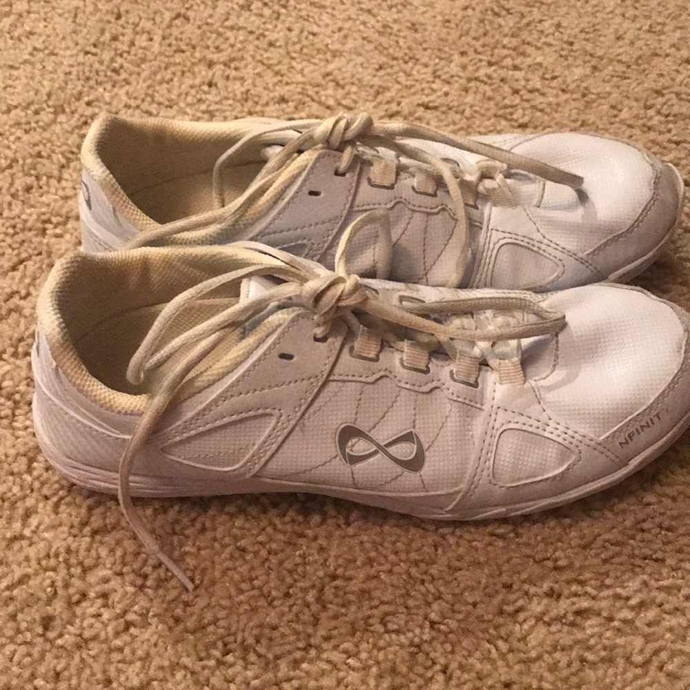 Nfinity rival cheer shoes